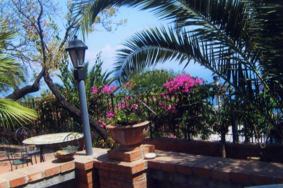 Villa Branco Taormina Buitenkant foto