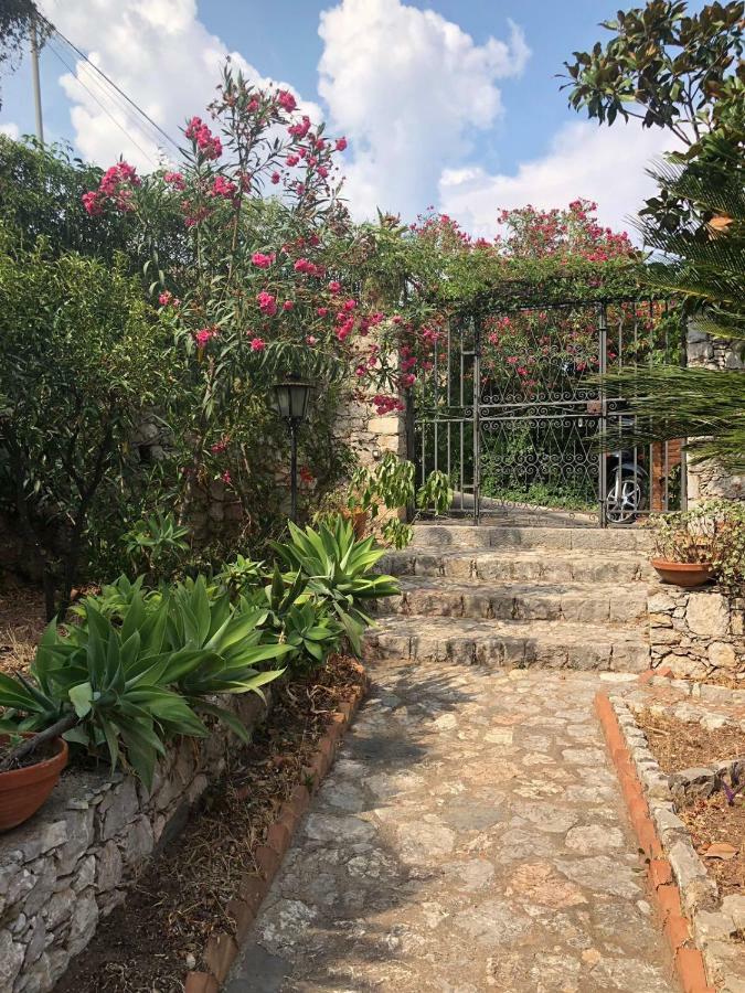 Villa Branco Taormina Buitenkant foto